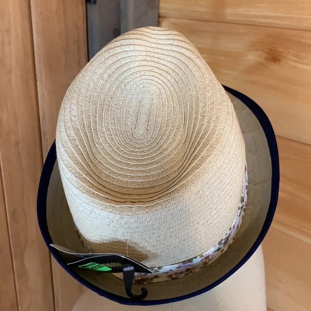 D & Y (David & Young) fedora with floral trim One size fits most